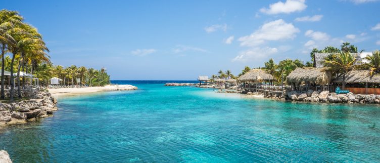 12 tips voor een goedkope reis naar Curacao